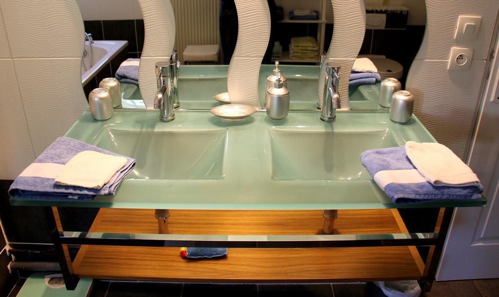 Duclair En Bord De Seine B&B 객실 사진